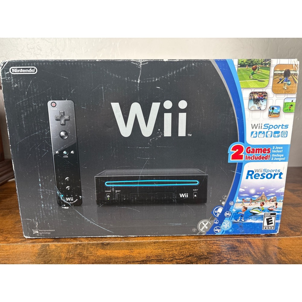 Nintendo Wii RVL-101 Black Console Bundle with Wii Sports & Resort Boxed